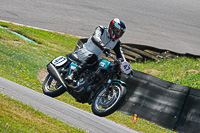 cadwell-park;cadwell-park-photographs;cadwell-trackday-photographs;enduro-digital-images;event-digital-images;eventdigitalimages;peter-wileman-photography;racing-digital-images;trackday-digital-images;trackday-photos